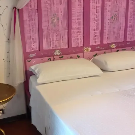 Bed and Breakfast Il Nido Del Pettirosso *