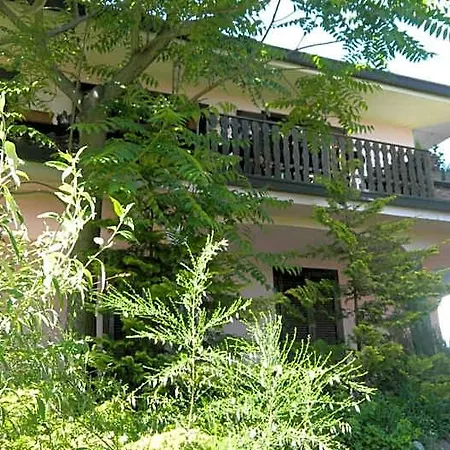 Il Nido Del Pettirosso Borgomanero