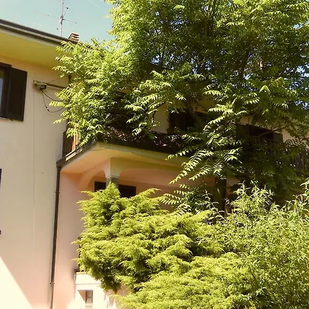 Il Nido Del Pettirosso B&B *