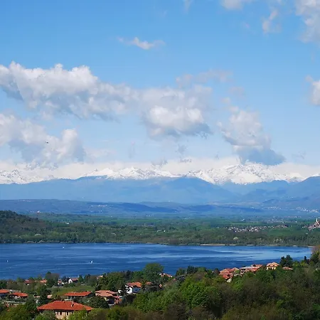 Il Nido Del Pettirosso B&B 보르고마네로
