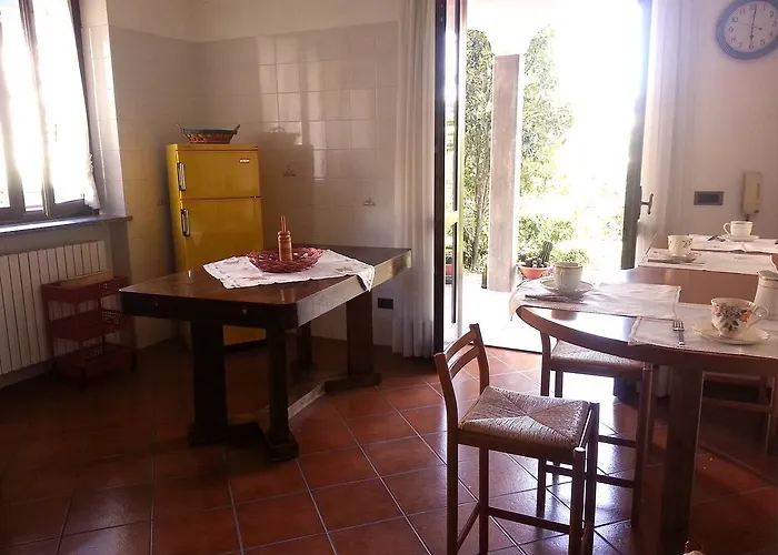 Alojamento de Acomodação e Pequeno-almoço Il Nido Del Pettirosso Borgomanero